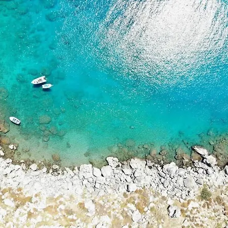 Rhodes Archaggelos Nests - Fully Equipped Getaways アルハンゲロス